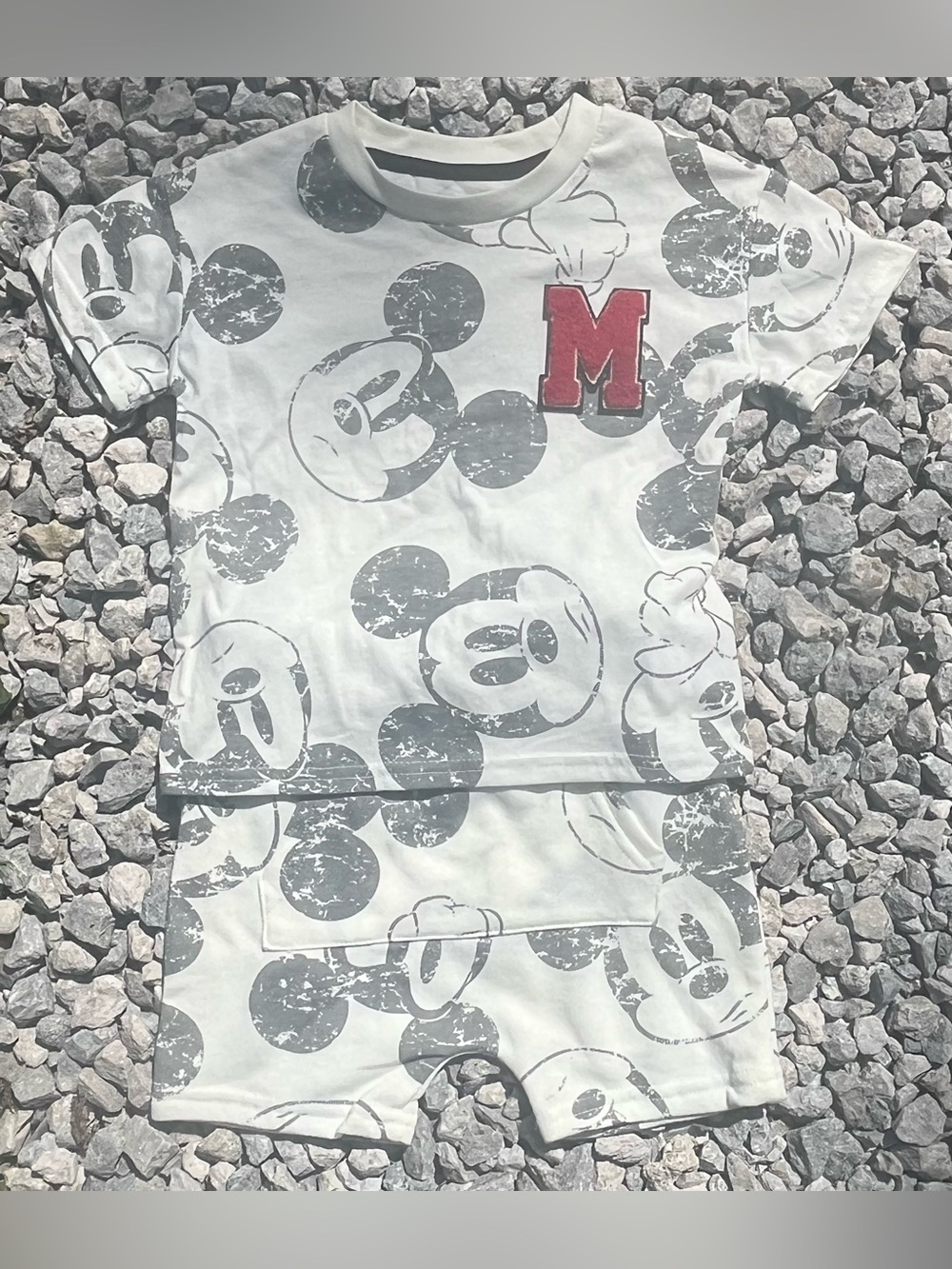 Disney Junior Mickey Mouse 2T 2-Piece Shirt & Shorts Set Toddler Outfit: